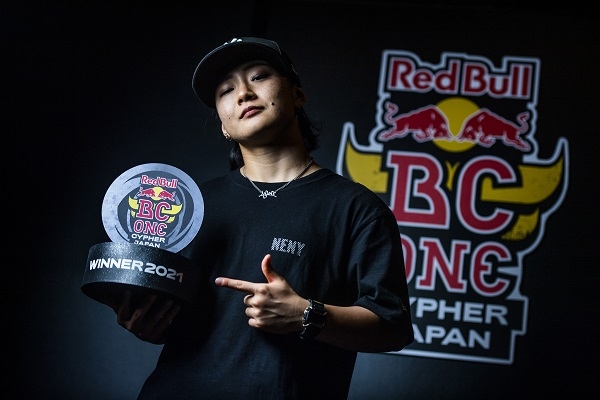 ブレイキンの大会「Red Bull BC One」で日本代表となり、世界チャンピオンを目指す半井さん